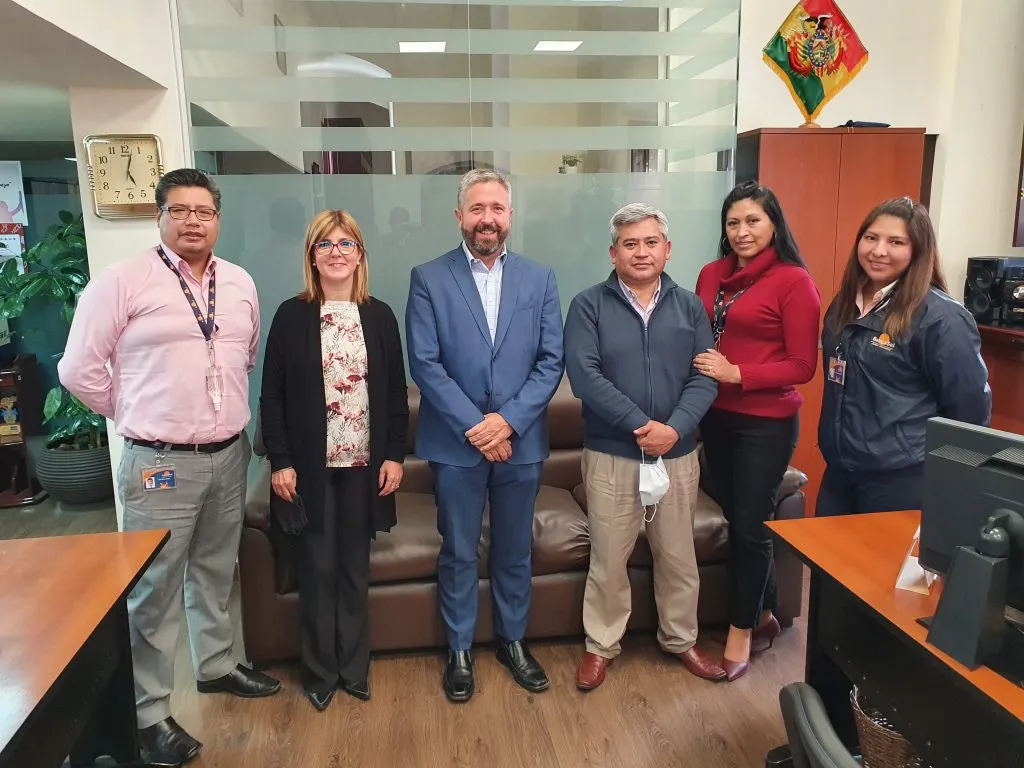 Banco selecciono a K2B